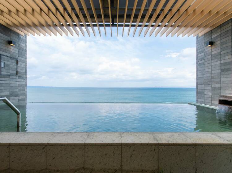 7 best infinity onsen baths in Japan with spectacular views 7 best infinity onsen baths in Japan with spectacular views