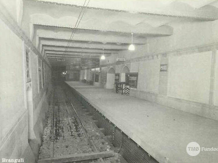 ¿Cuál fue la estación más efímera de Barcelona?