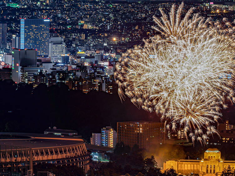 Jingu Gaien Fireworks Festival