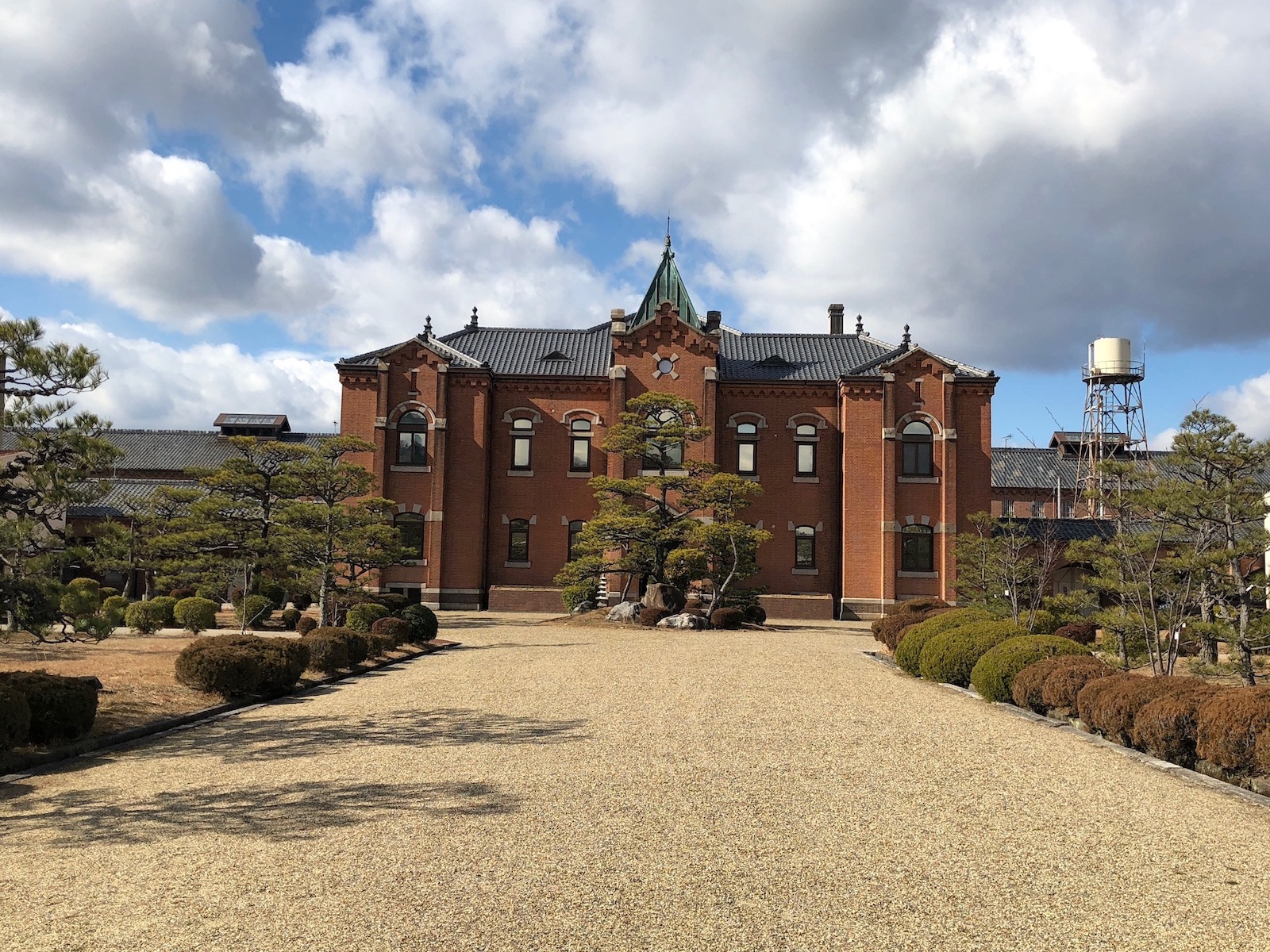 重要文化財の 旧奈良監獄 がラグジュアリーホテルとしてオープン