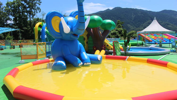 Sagamiko Resort pool