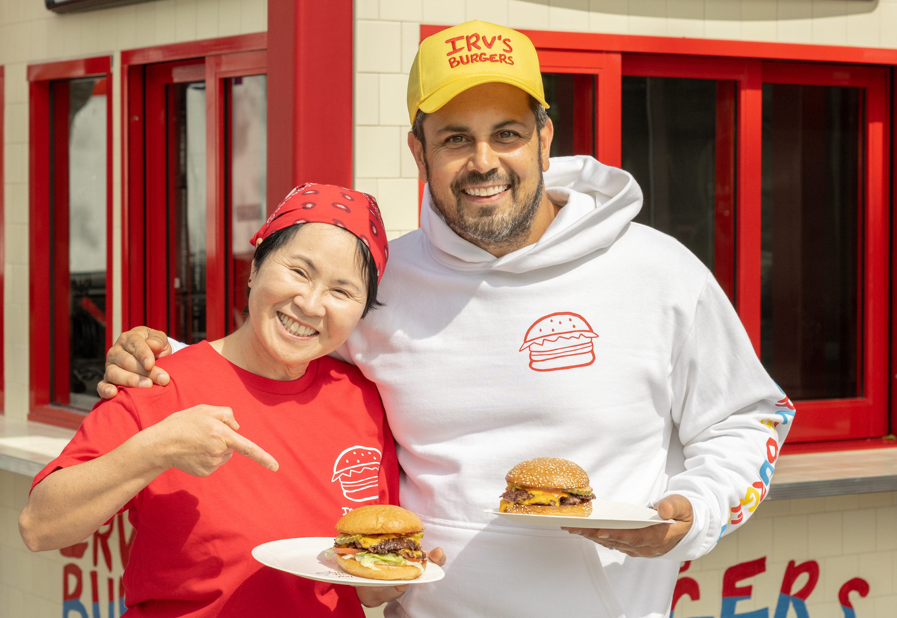 76-year-old Irv’s Burgers returns to West Hollywood after four years