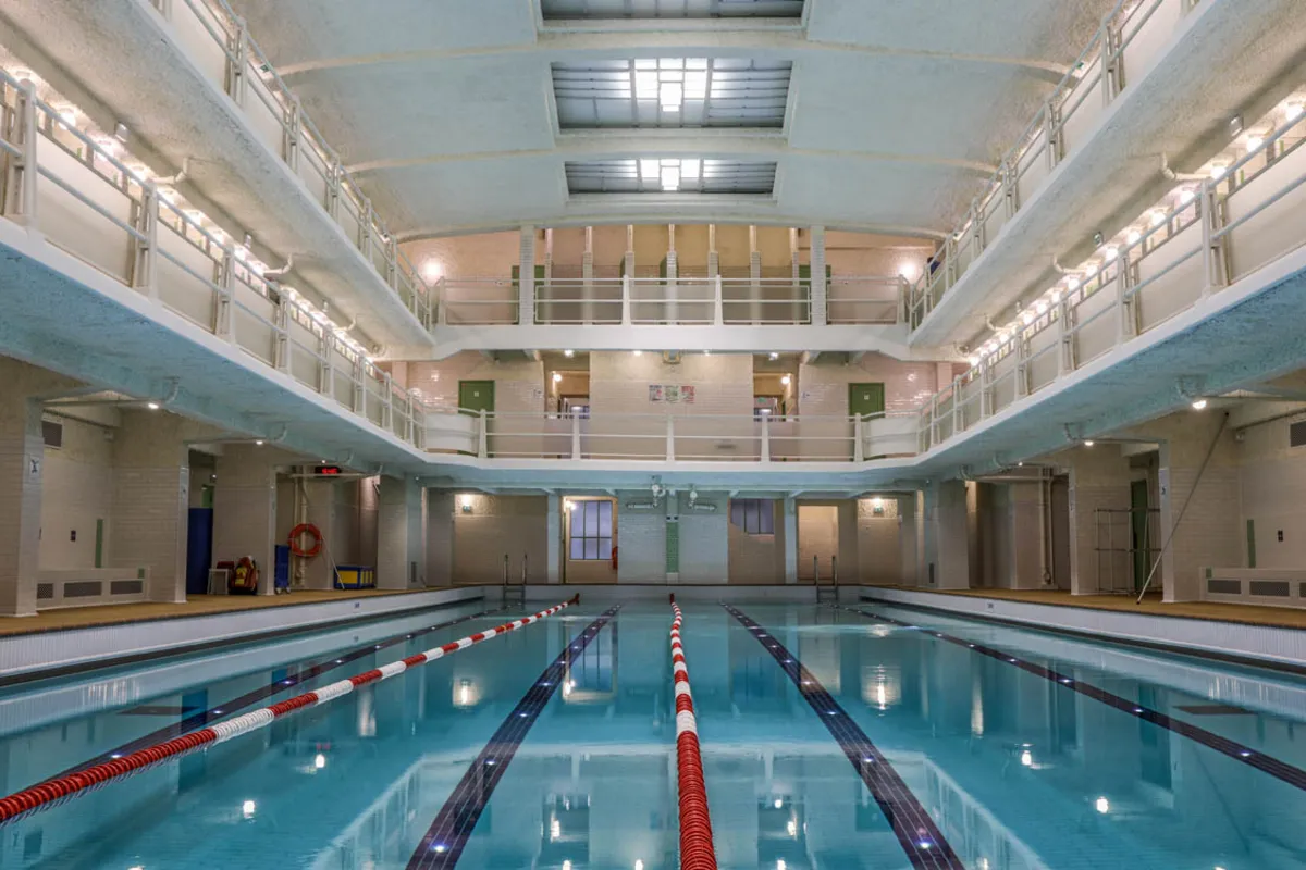 Piscine des Amiraux