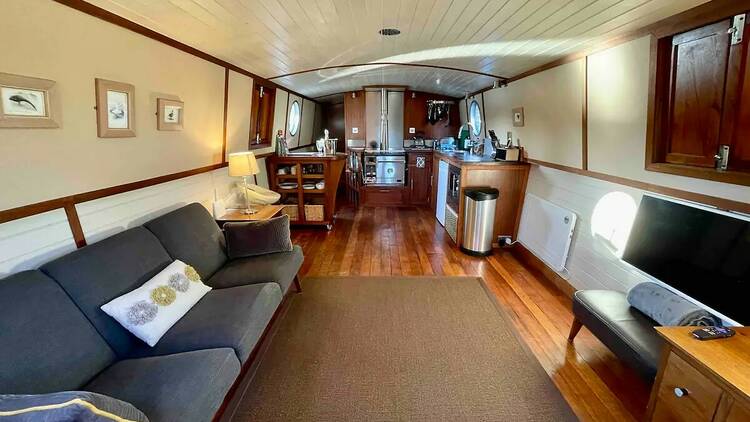 Boutique Houseboat