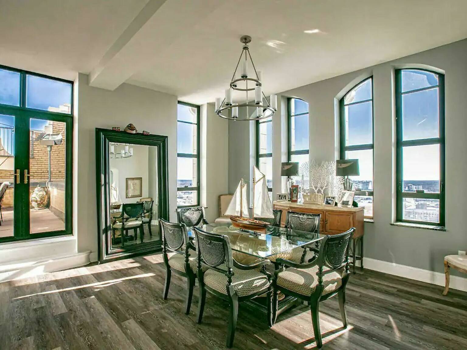 View of The Best Airbnb Penthouses in the US | Best Places to Stay in the USA