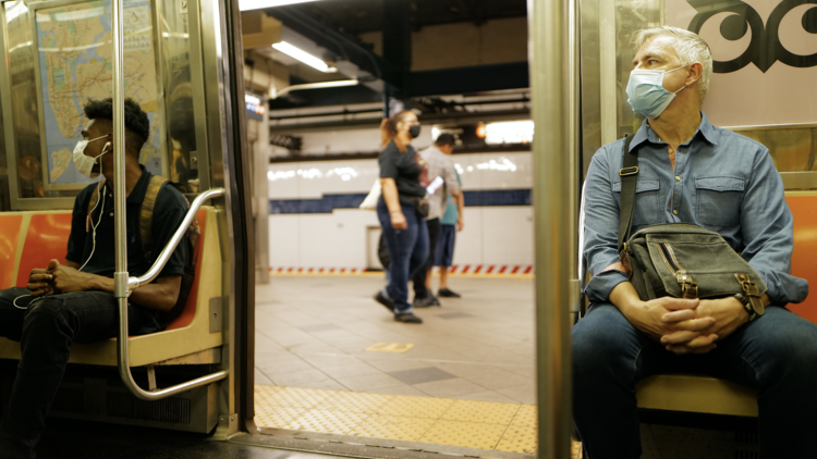 New Yorkers in masks