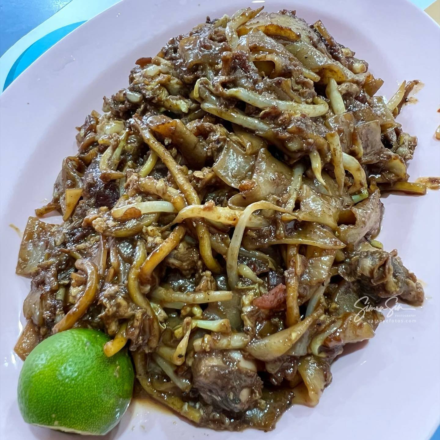 Fried Kway Teow (#01-01) | Restaurants in Raffles Place, Singapore