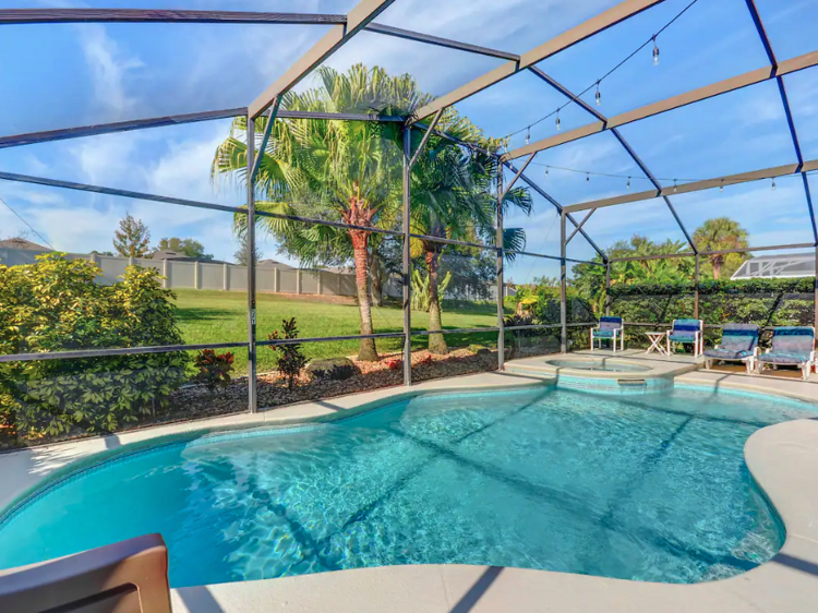 The best Airbnbs with indoor pools in the U.S. The best Airbnbs with indoor pools in the U.S.