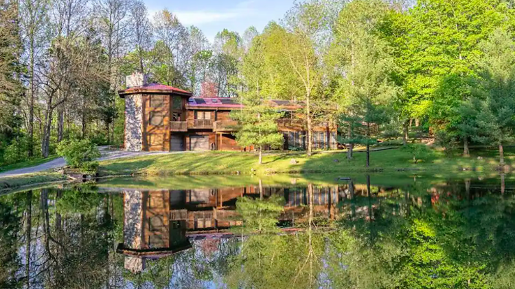 The Ohio nature spa house