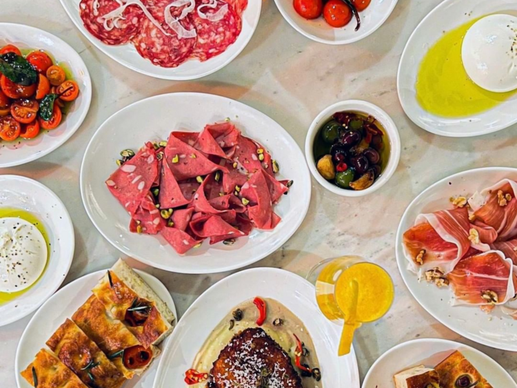 Have a delectably cheap Italian bottomless brunch at Fortuna 