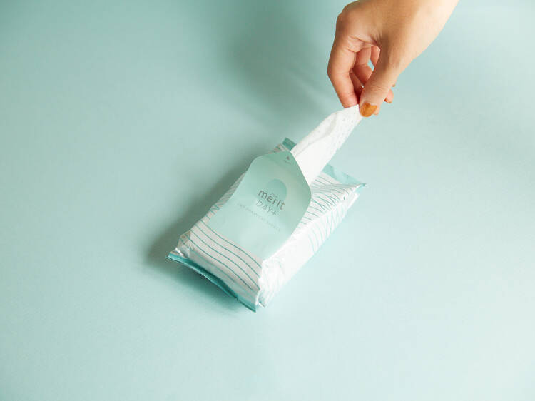 Merit Dry Shampoo Wipes