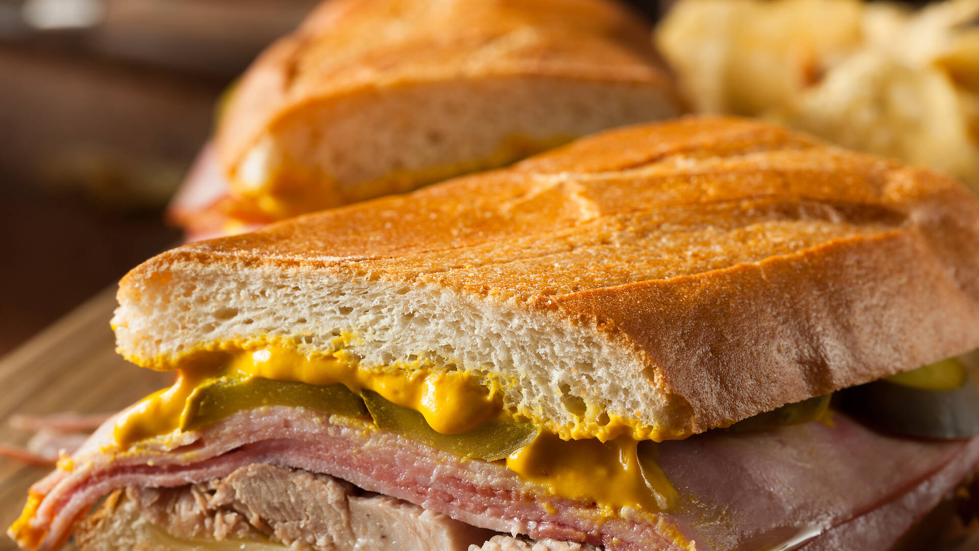 Flyer Bibs Watch a Giant Cuban Sandwich Attempt to Fly Over Miami This Week