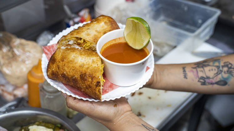 La Estrella de la Roma, un puesto de mariscos con mucha onda