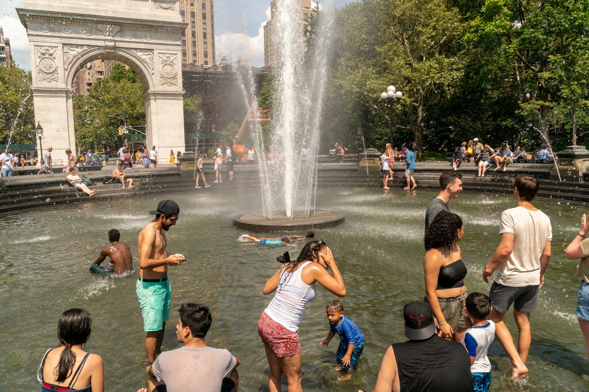 A ‘Bermuda High’ is expected to heat up New York this week