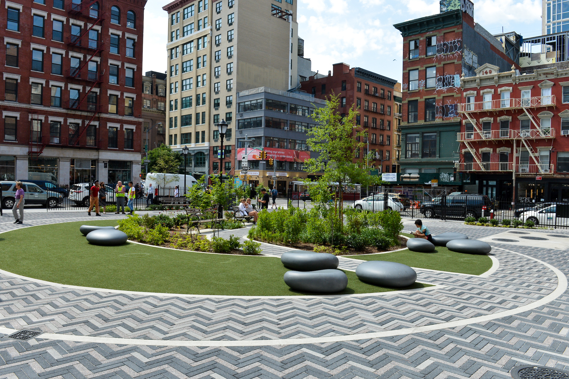 Lower Manhattan has two new public plazas you can chill in