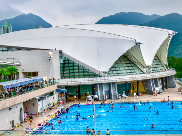 Tung Chung Swimming Pool