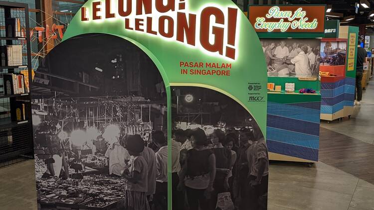 Lelong lelong! Pasar Malam in Singapore