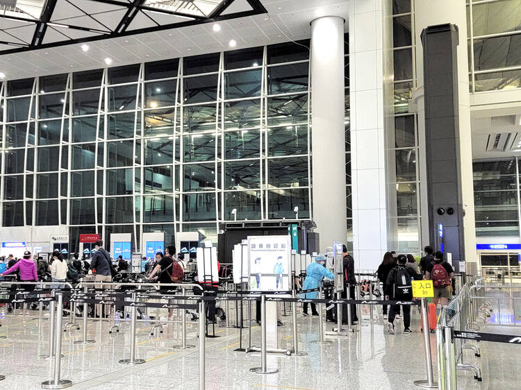 Hong Kong eases quarantine rules for arrivals