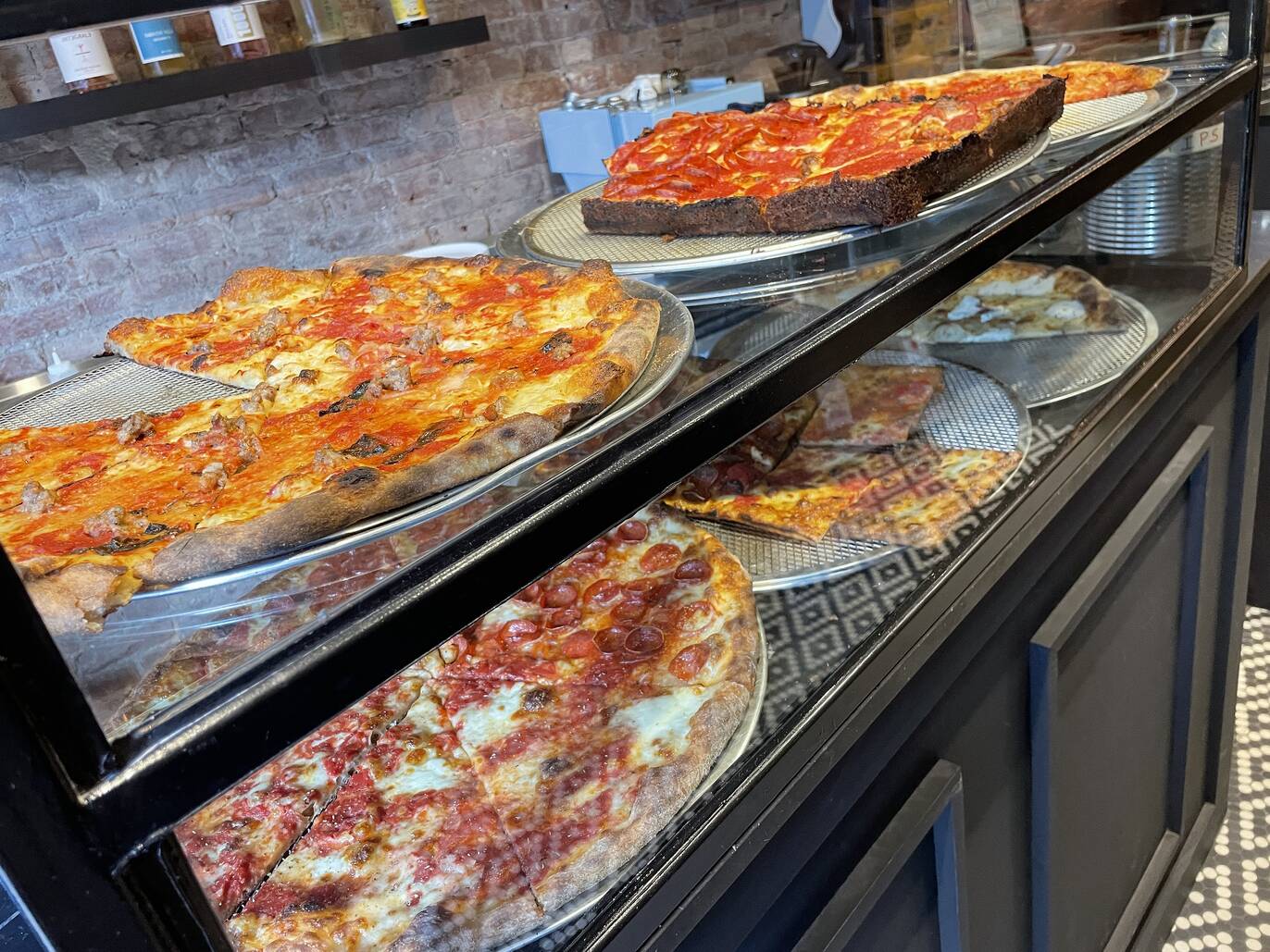 NYC’s 31 best pizzas include slices, whole pies and extra toppings