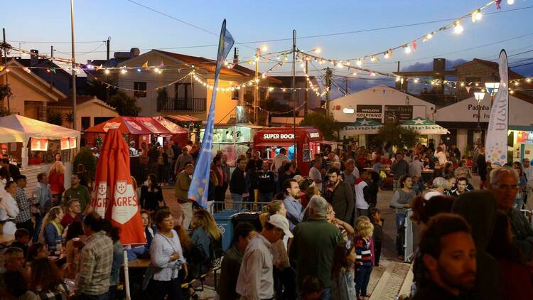 Festas populares, areia, guincho, cascais 