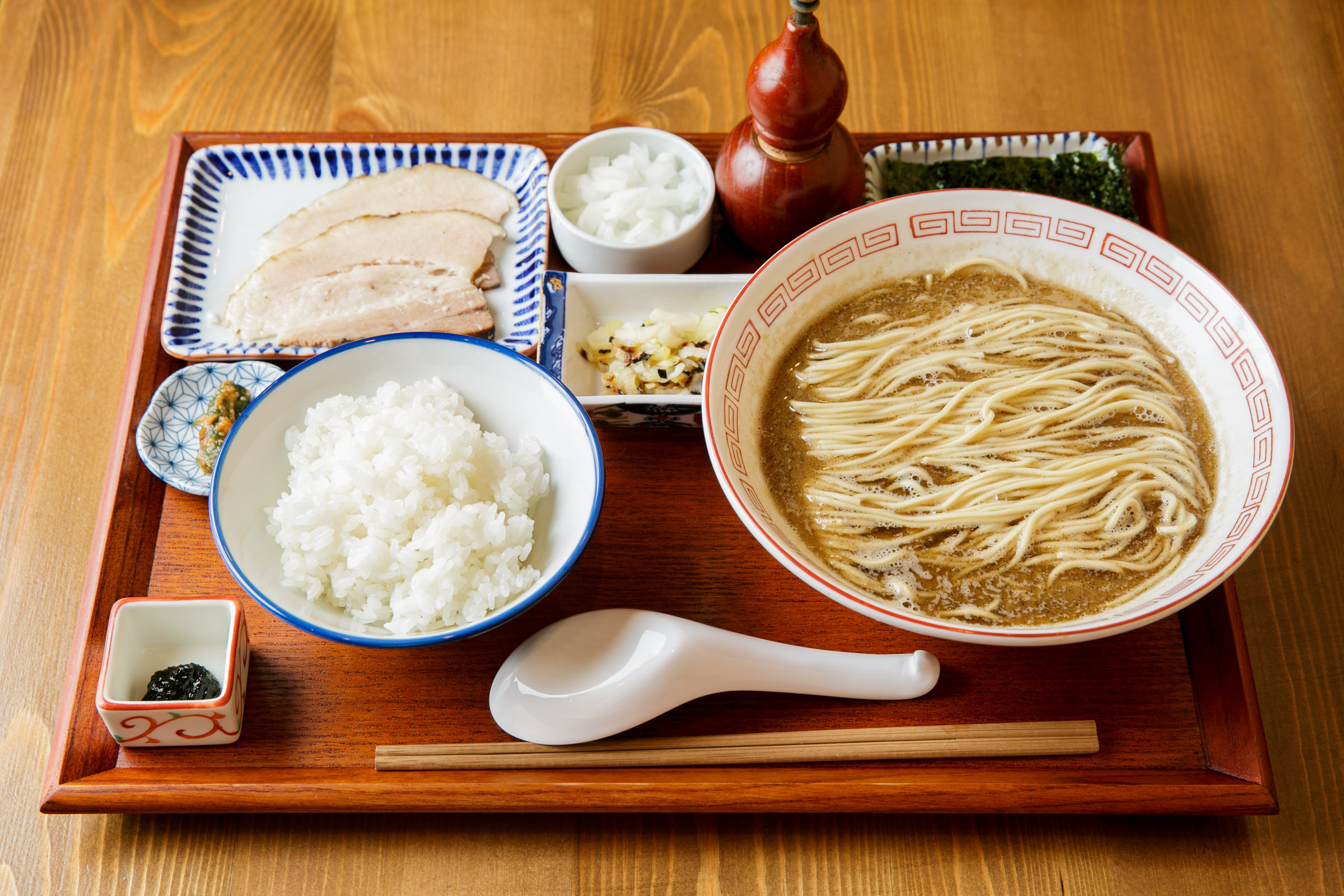 炭火焼濃厚中華そば 威風堂道