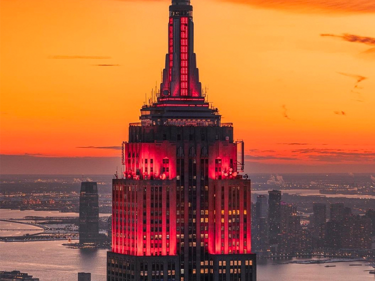 アンディ・ウォーホル America Building, undated Andy Warhol in the City — NYC Department of Records
