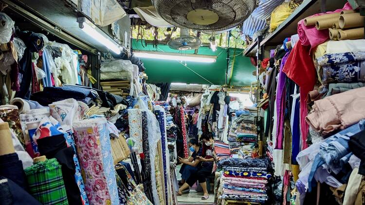 Yen Chow Street Hawker Bazaar