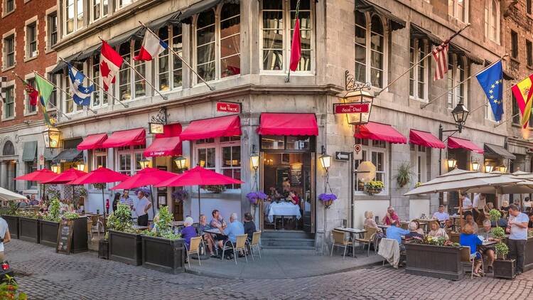 Déambuler dans les rues du Vieux-Montréal