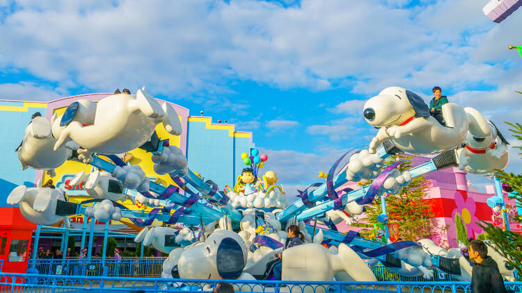 The Flying Snoopy ay Universal Studios Japan