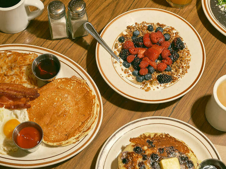 Clark Street Diner