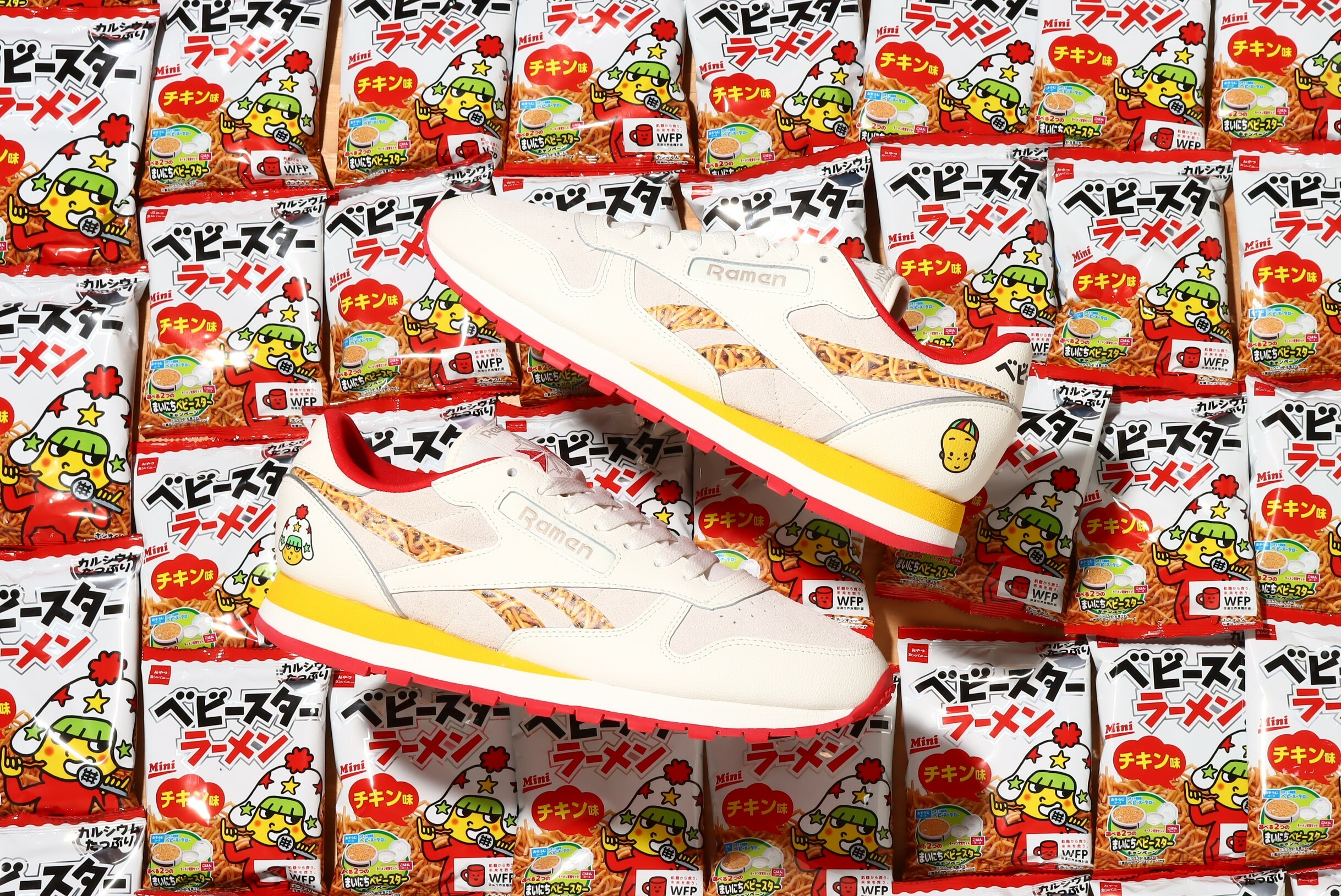 Reebok の Baby Star Ramen スニーカーは日本でのみ販売されています。