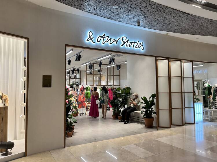 & Other Stories opens its first SEA outlet in Ion Orchard