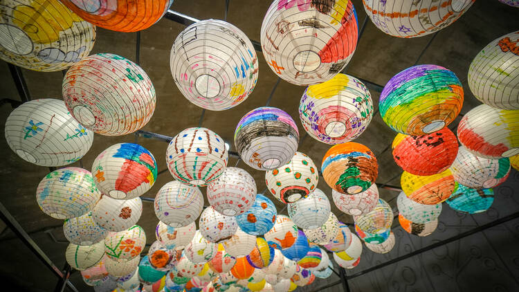 chinese lantern garden lights