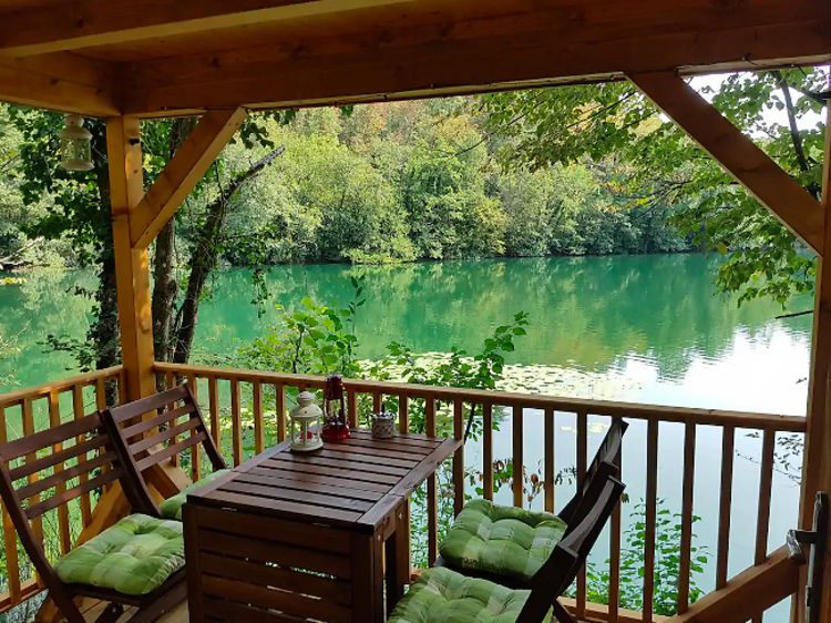 A tiny home on the water in Zvečaj