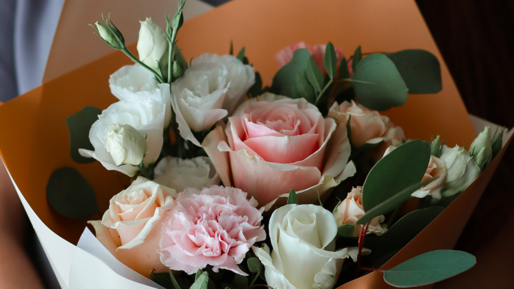 Best Flower Delivery Services In The Uk