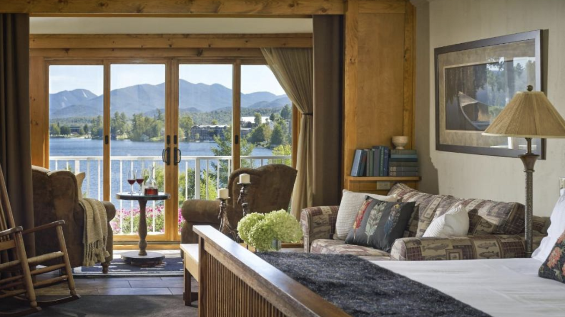 16 Best Upstate New York Resorts for 2025