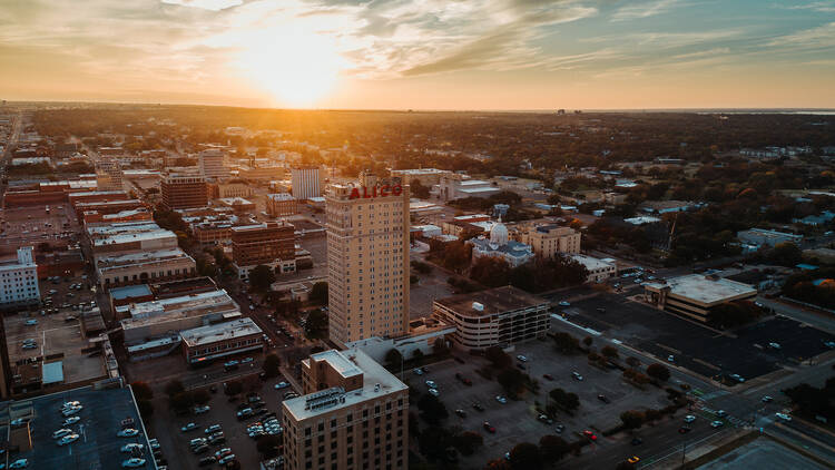 The Iconic Alico Building represents the most historic figure of the Waco, Texas skyline.