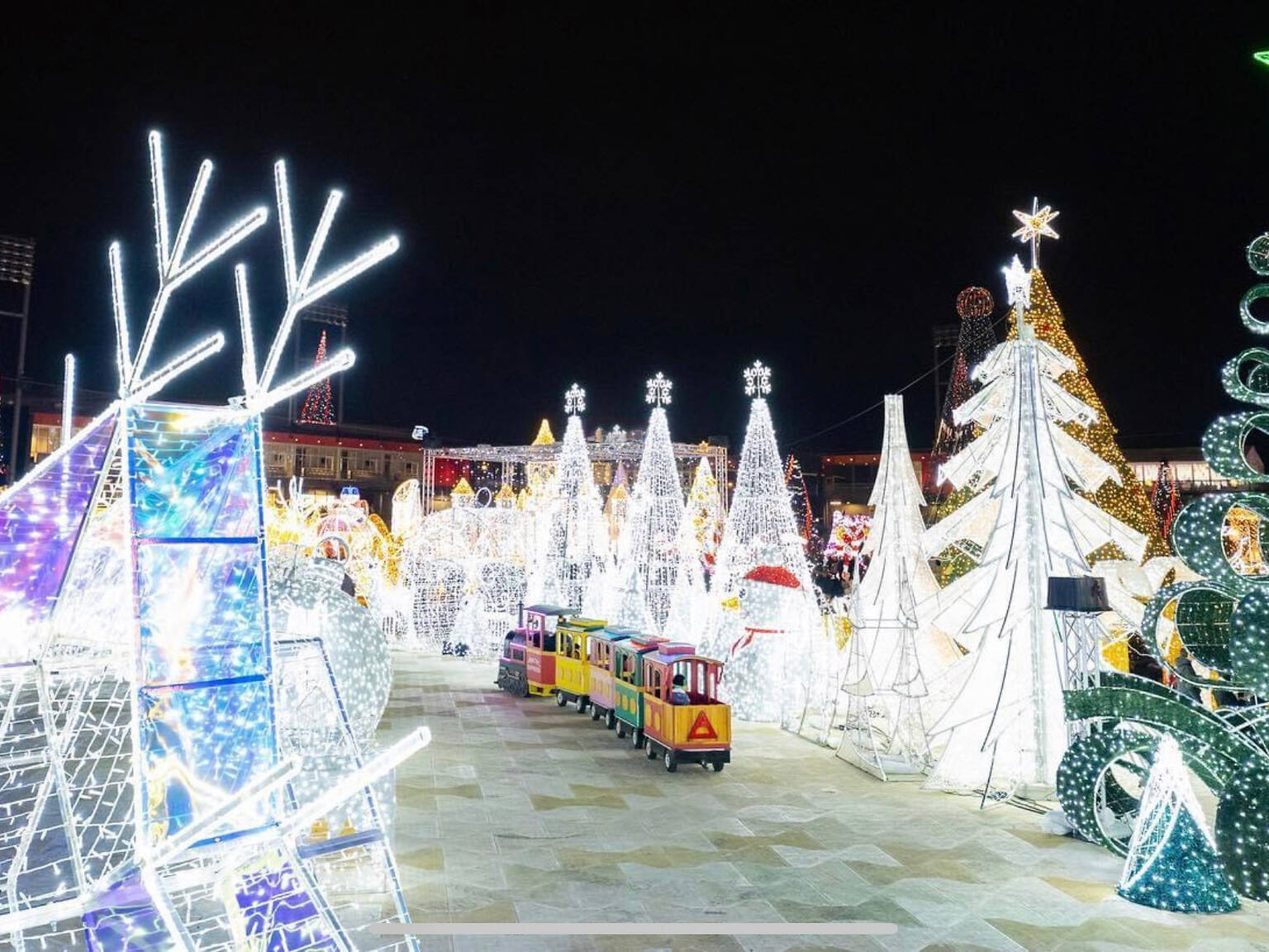 Best Christmas Things To Do NYC For A Magical Time In 2022