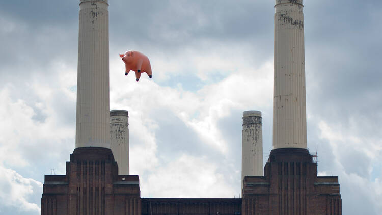 Pink Floyd inflatable pig