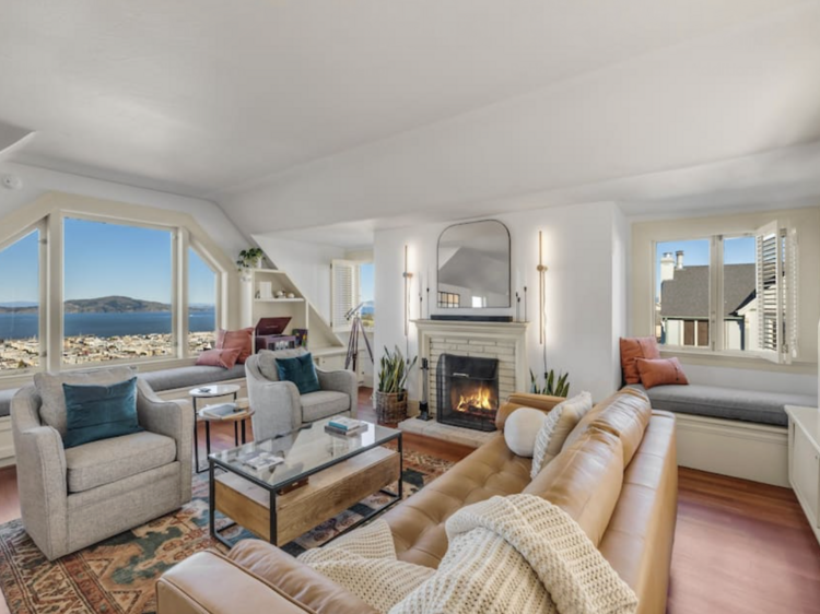 Pacific Heights Airbnb with incredible views