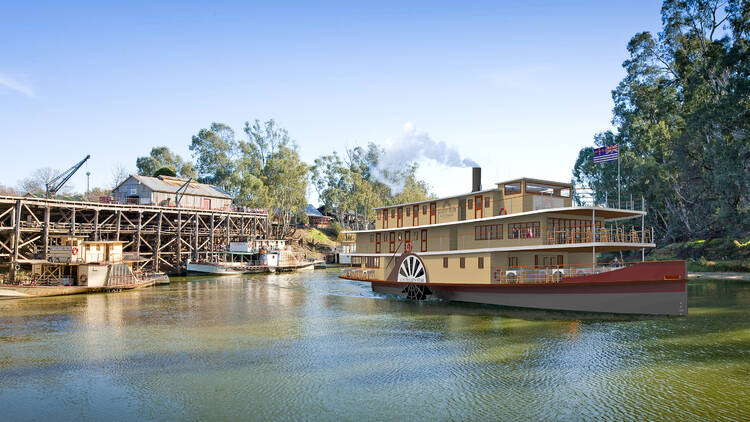 Paddle steamer Emmylou at Echuca Wharf