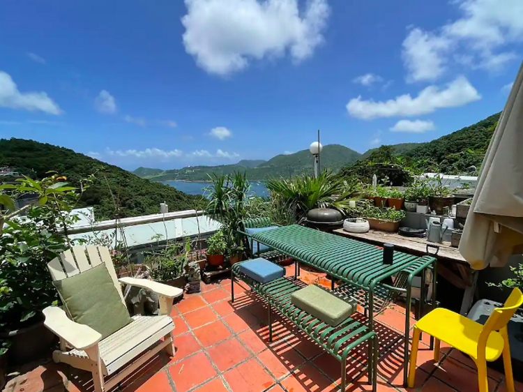 The lovely seaview apartment in Tai Au Mun