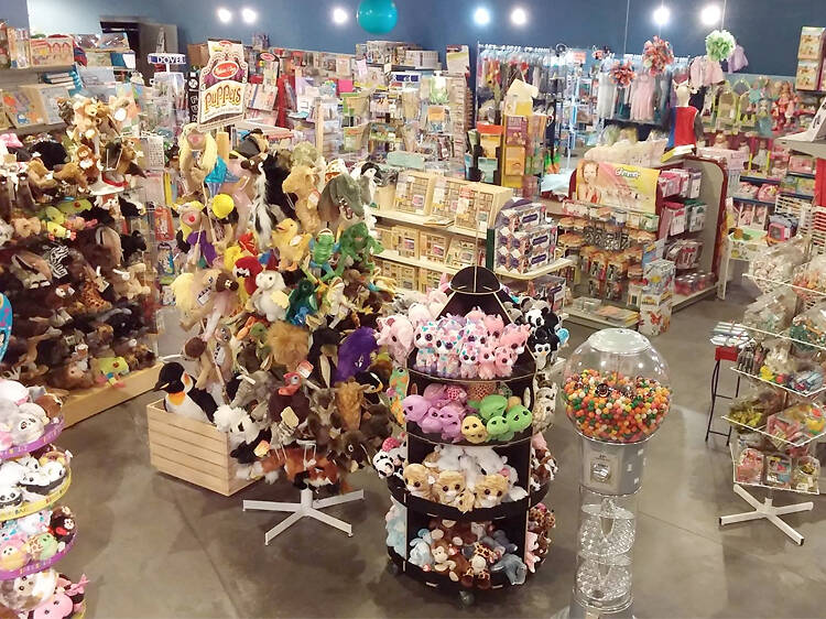 24 Best Toy Stores in the USA for Gifts Dolls and Play Things