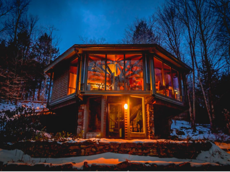 The Berkshire glass treehouse in Otis, MA