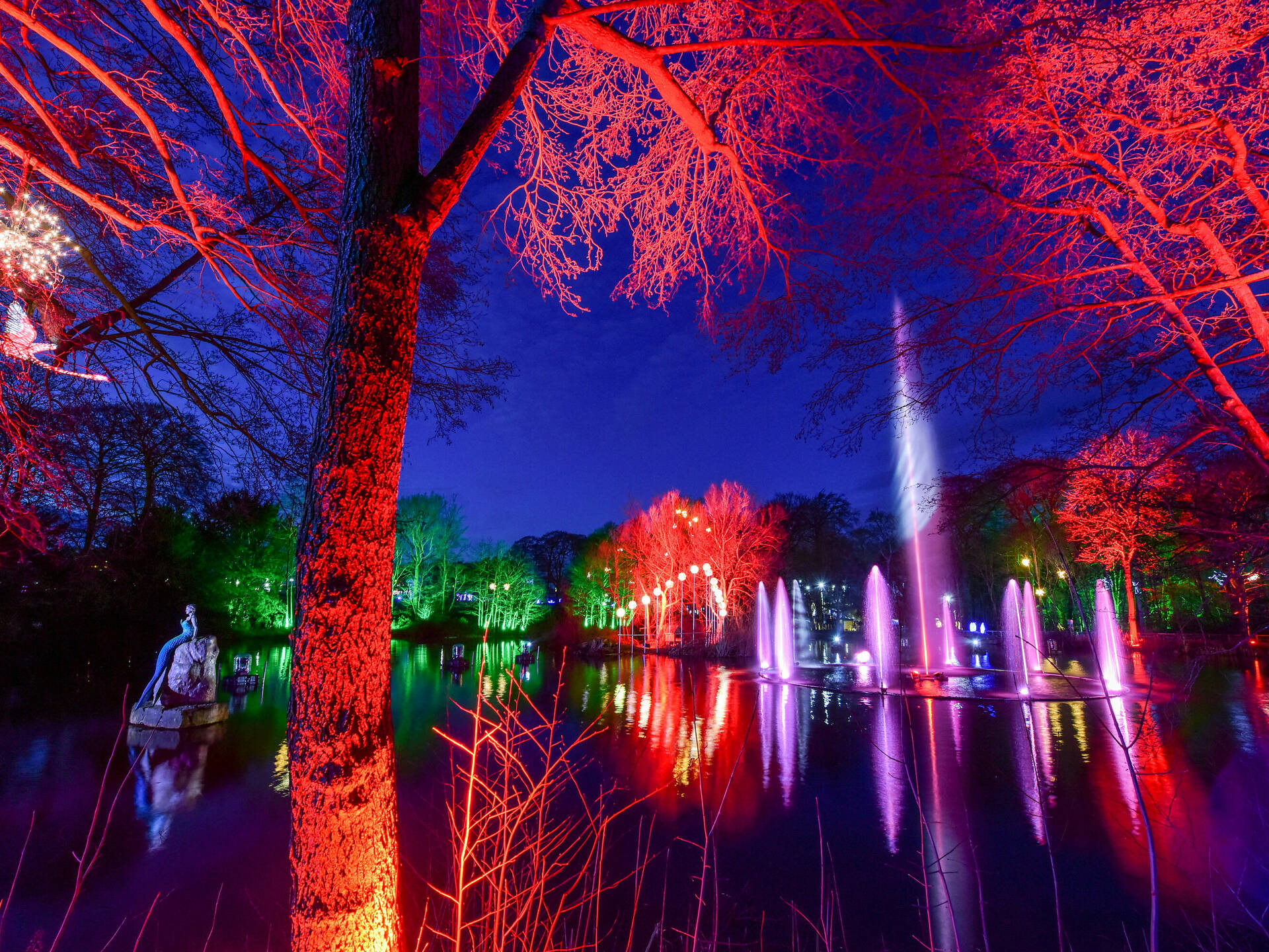 10 Of The Most Dazzling Christmas Light Trails In The UK For 2024