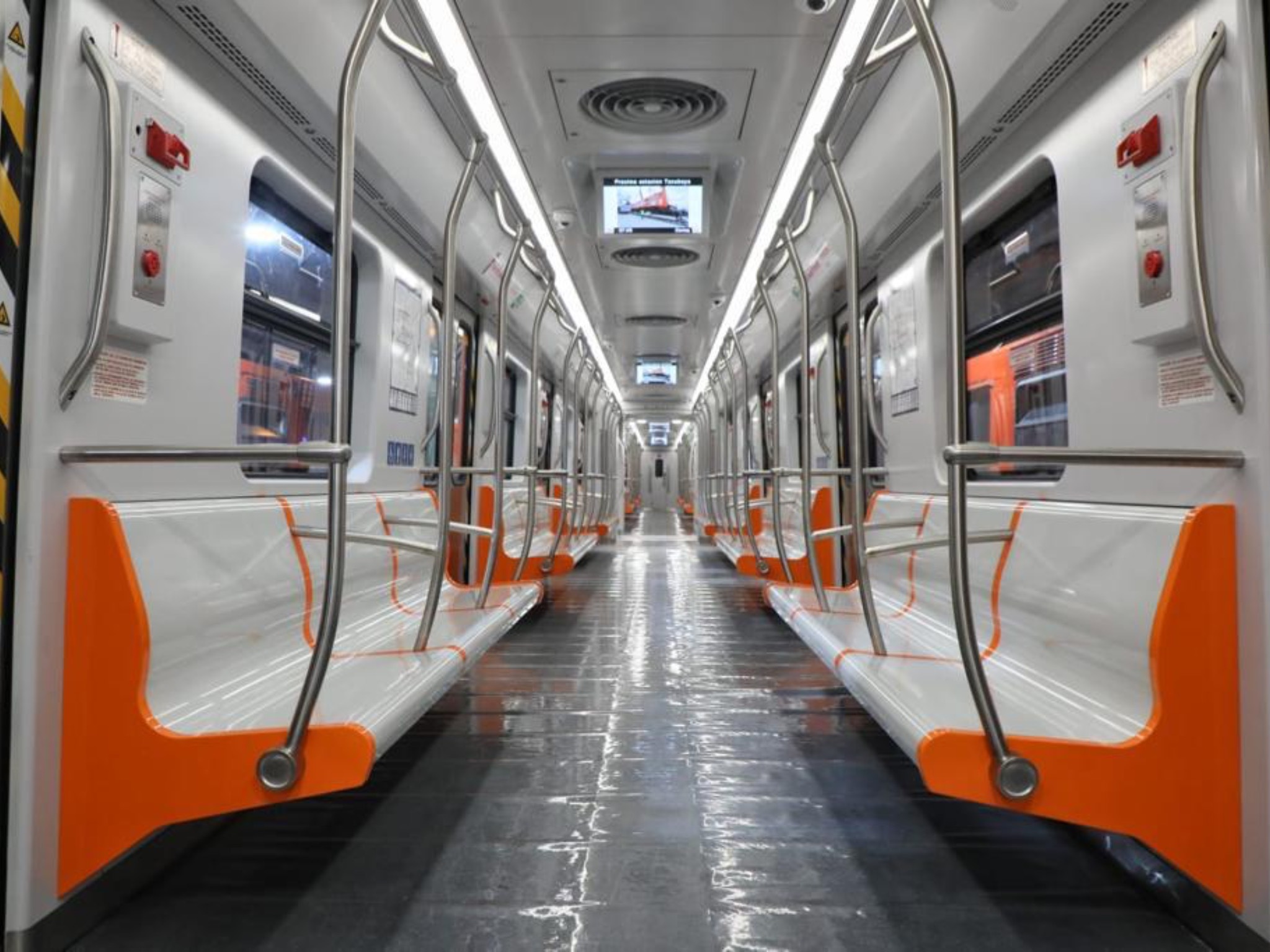 Nuevo Tren De La L Nea Del Metro Es M S Seguro M S C Modo Y M S R Pido