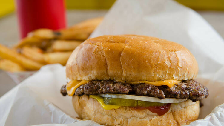 Smash Burger at Edzo’s Burger Shop