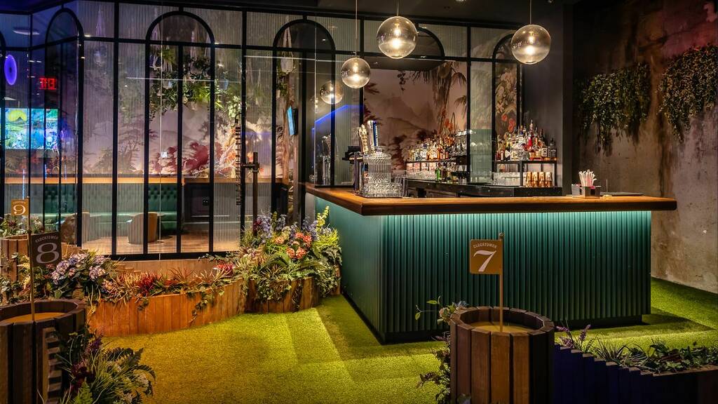 Swingers, The Crazy Golf Club Things to do in Midtown West, New York