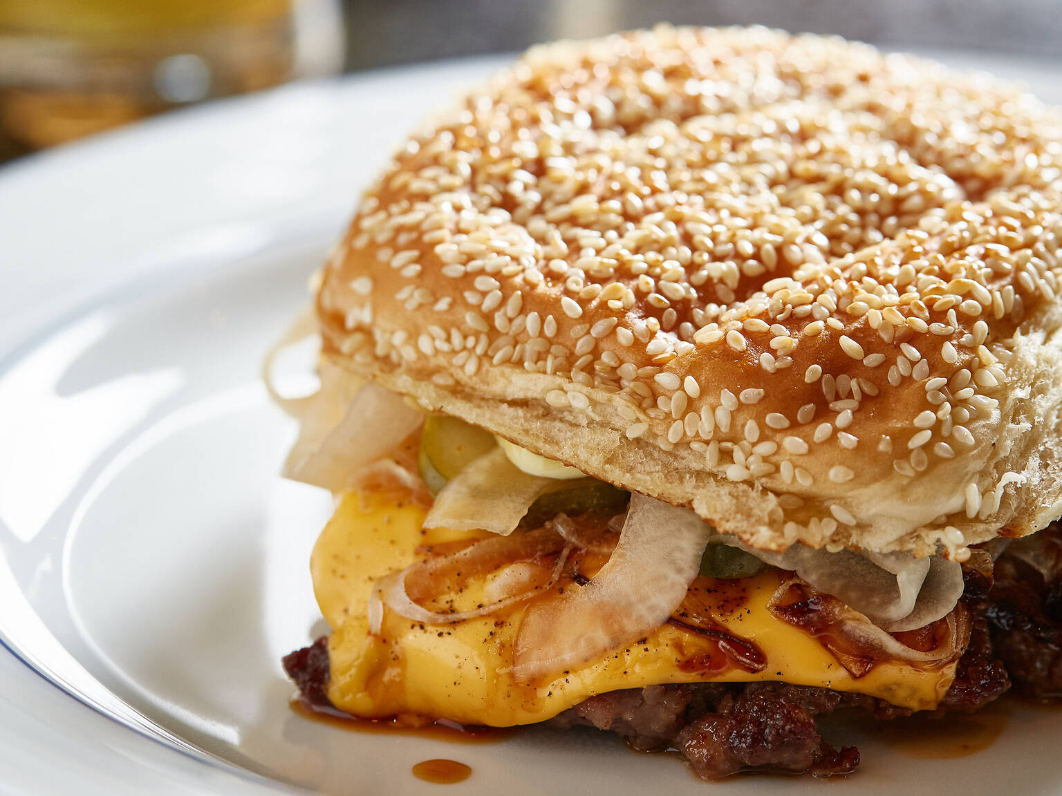 The 26 Best Burgers in Chicago to Sink Your Teeth Into
