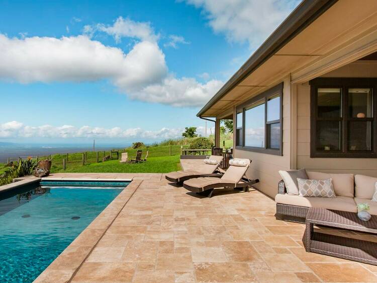 The hilltop luxury in Kula